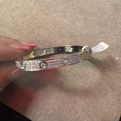 18k Cartier Style Solid Bangle  Bracelet 