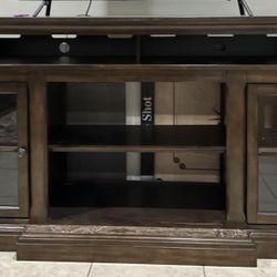 Console Table/ TV Stand 