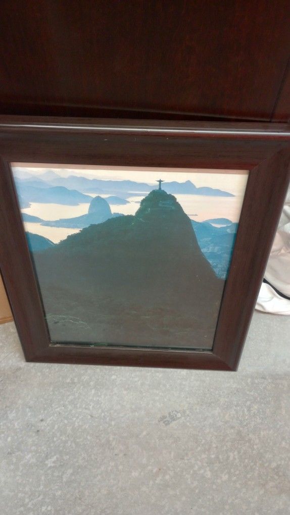 Picture With Frame Christ The Redeemer