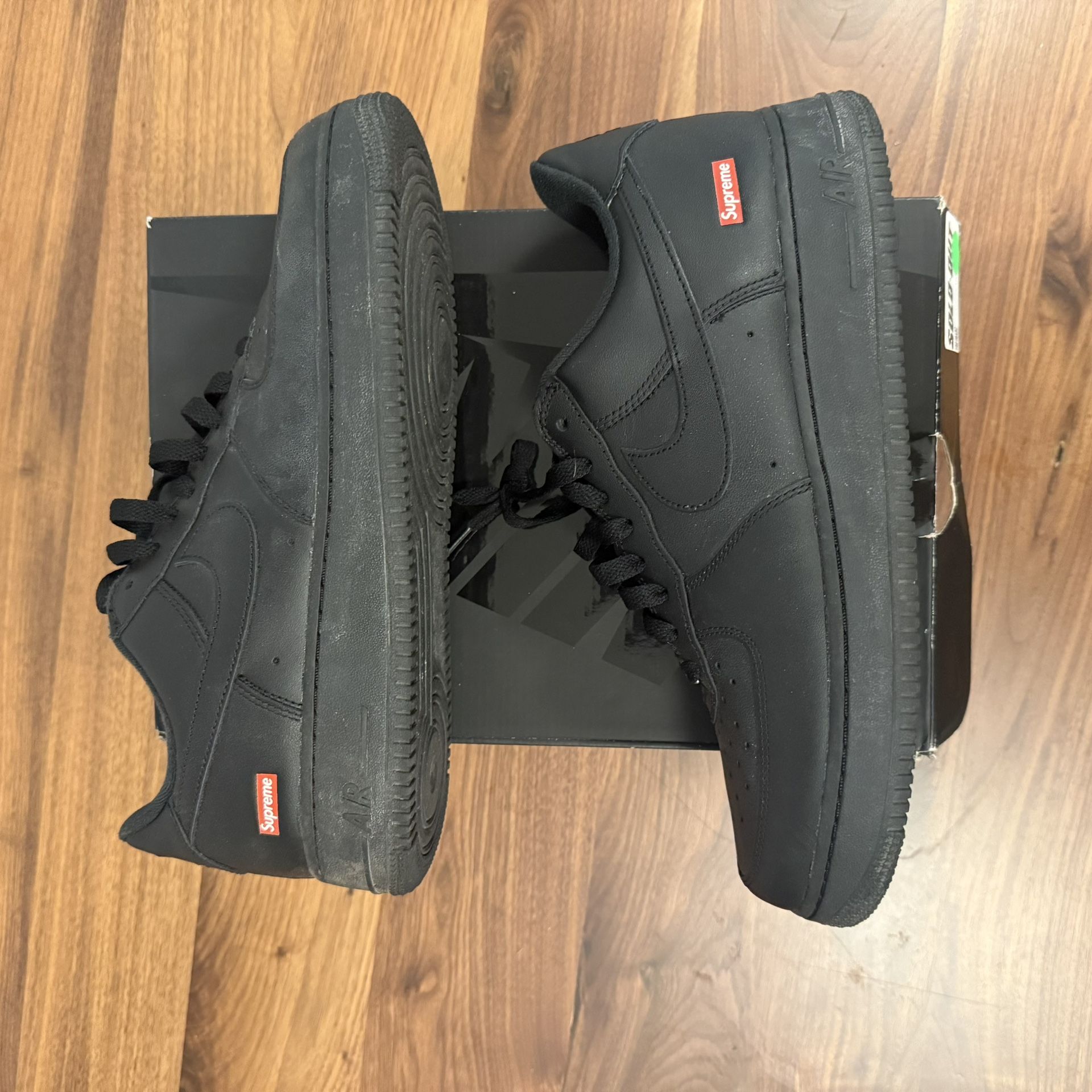 Supreme af1 black size 11