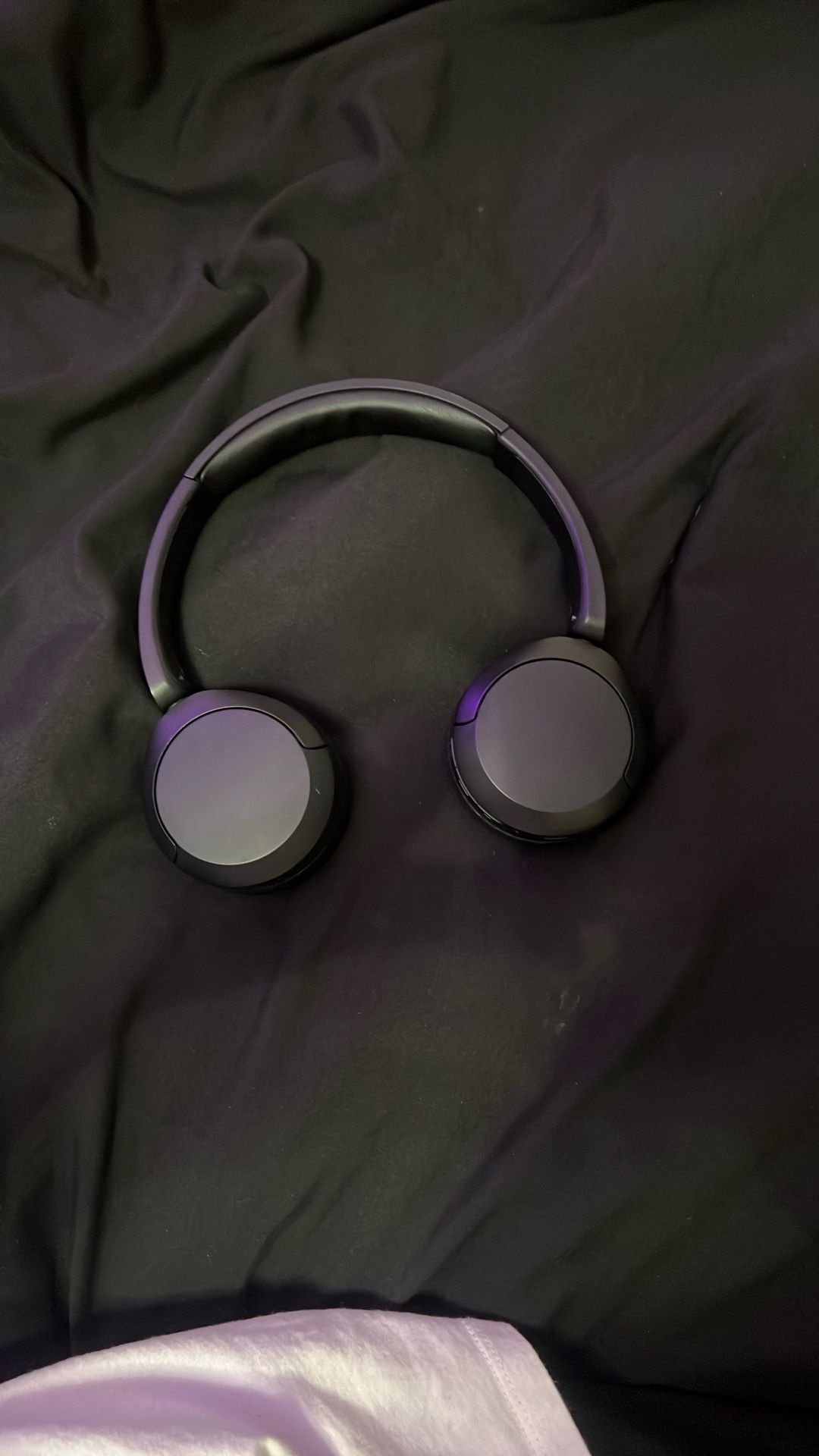 Sony WH-CH520 Wireless bluetooth Headphones On Ear