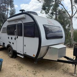 Little Guy Max travel trailer 