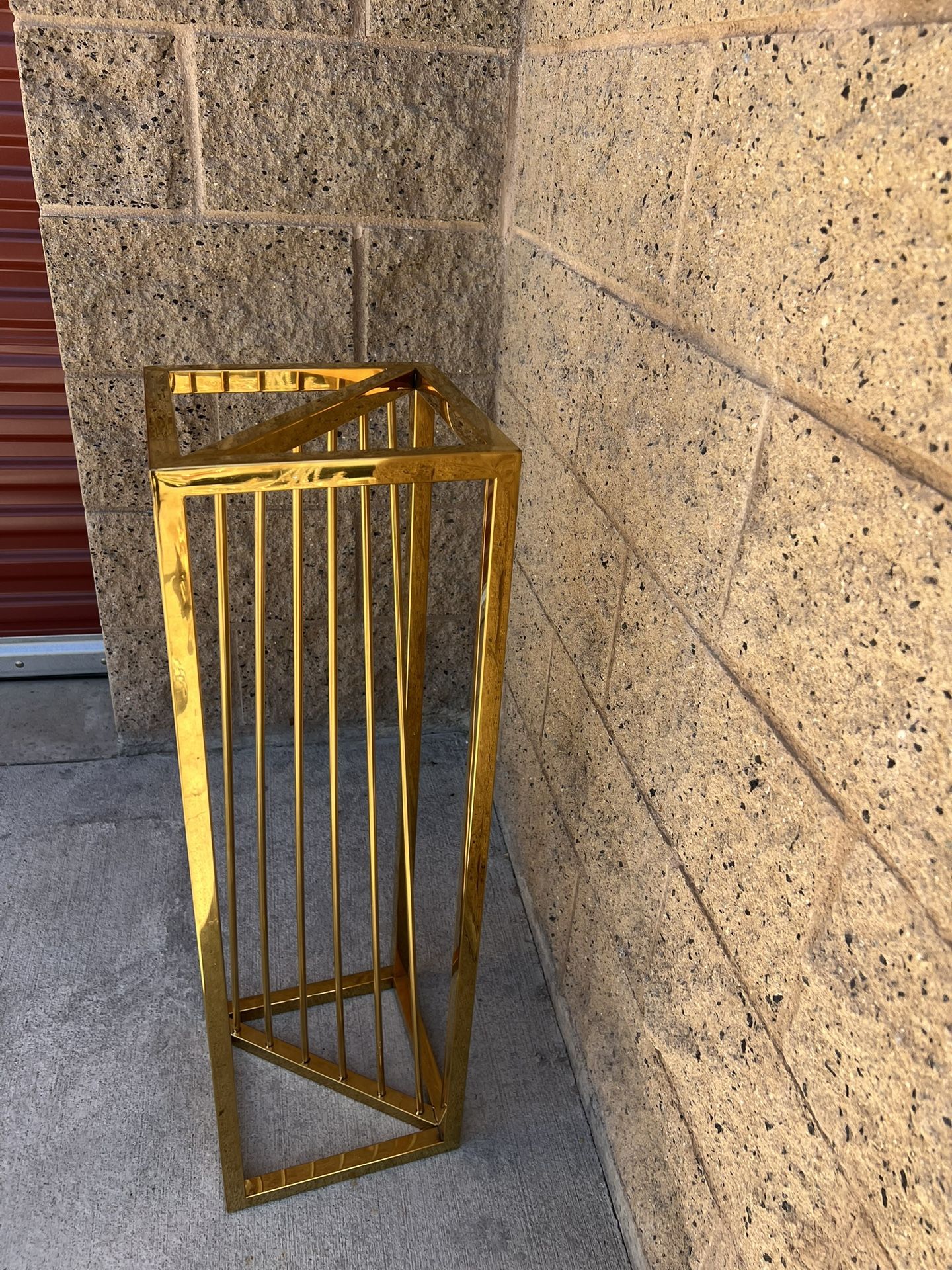 Table Stand