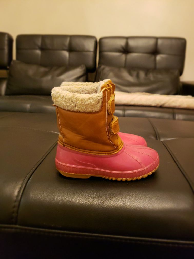 Gap Snow Boots size 9/10 kids