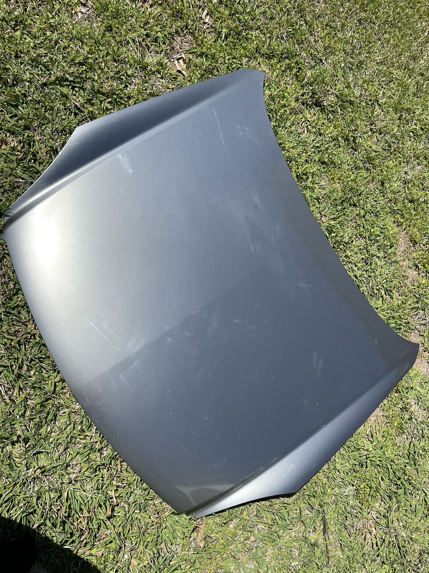 2005 g35 coupe hood