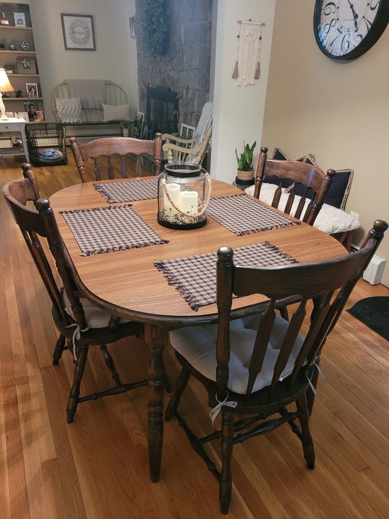 free dining table with chairs