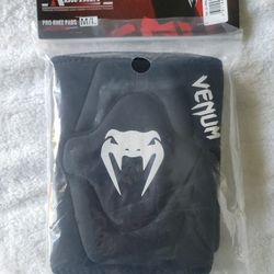 Venum Kontact Knee Pads/Sleeve