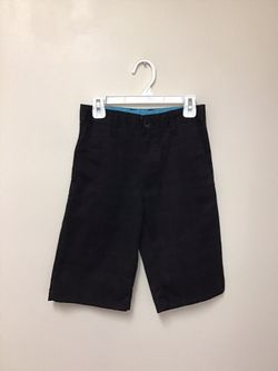 Boys BURNSIDE Cotton/polyester shorts… Size 24…(10/12)