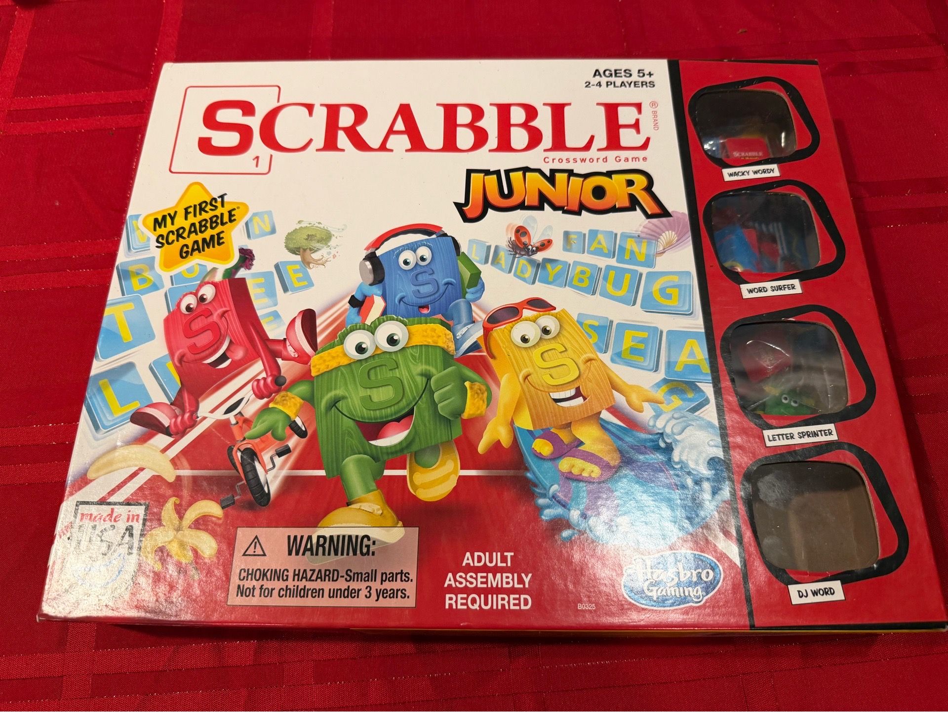 HASBRO SCRABBLE JUNIOR BOARD GAME EUC