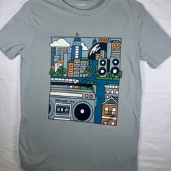 Old Navy Graphic T-Shirt – Size XL (14-16)