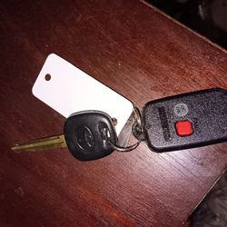 Toyota Corola Keys like It new