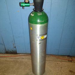 Aluminum Oxygen Cylinder with Regulator