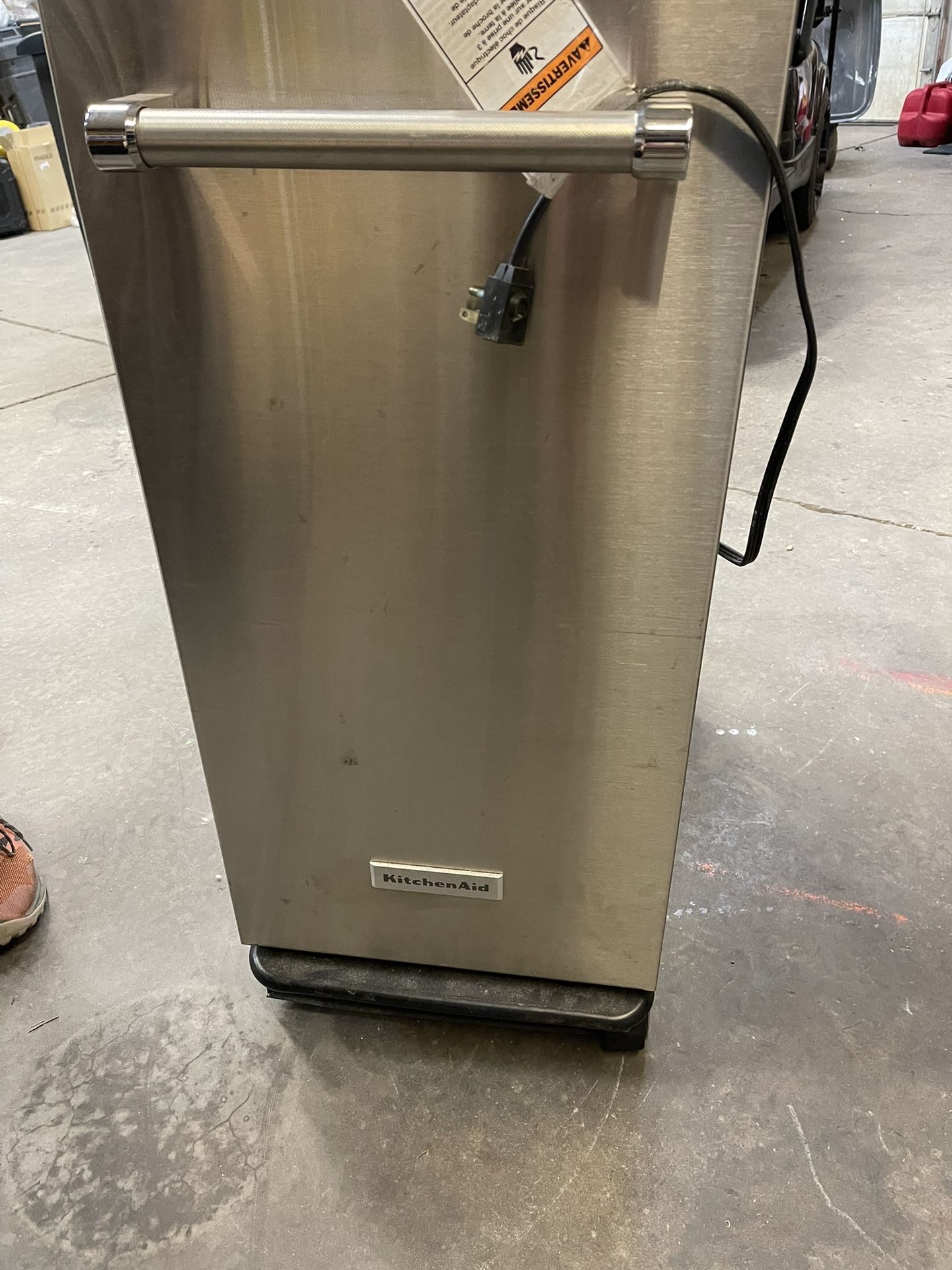 KitchenAid Trash Compactor