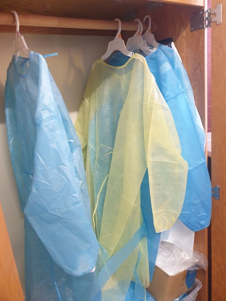 DISPOSABLE COATS FOR MULTI PURPOSE (HOME43)
