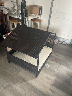 Dog bed