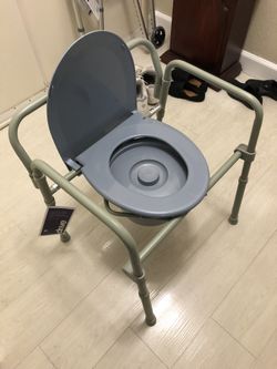 Portable Comode