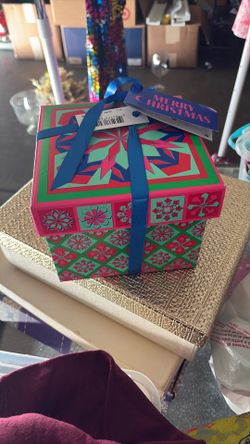 Lush Gift Box