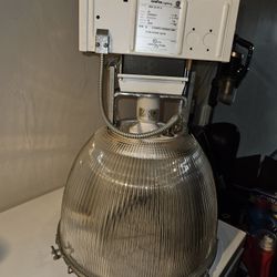 Vintage Warehouse/Gymnasium Lighting