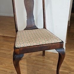 6 Wood Dining Chairs