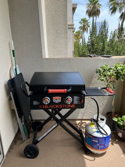 Blackstone 22" Griddle with Flexfold Legs+ propane tank +cover+accessories