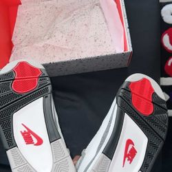 Jordan 4 Cement *NEW*