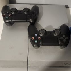 PS4