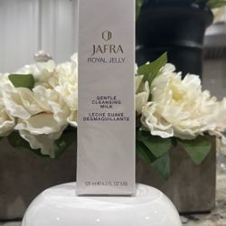 Gentle Cleansing Milk By Jafra