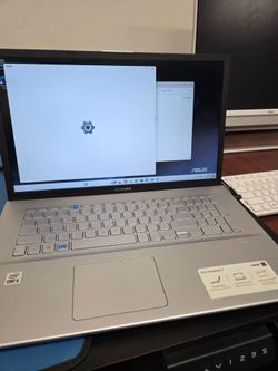 ASUS VivoBook 17-inch Laptop Computer, Intel i5 12GB RAM, SSD- Fast - $250 (Marine park)