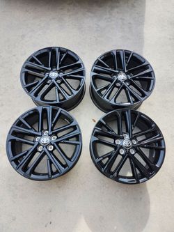 18" 2026 Toyota rims wheels new takeoff set