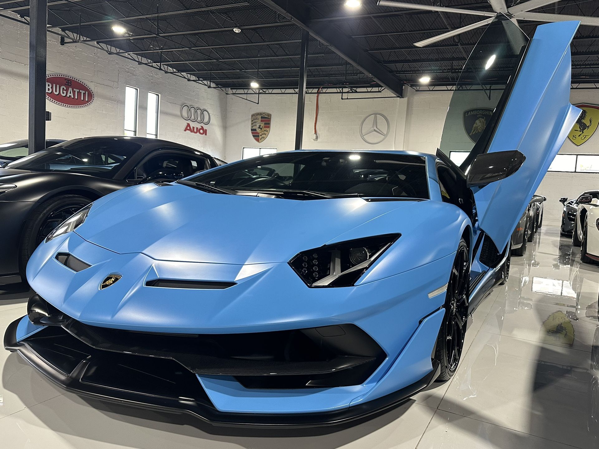 2019 Lamborghini Aventador