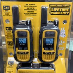 DEWALT HEAVY DUTY WALKIE-TALKIE