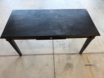 Table/Desk