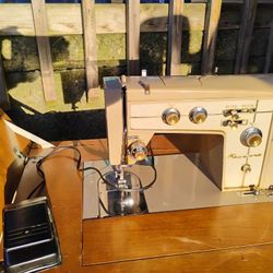 Collapsible 1960s Kenmore Diamond Edition Sewing Machine