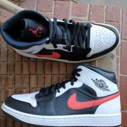 Air Jordan 1 Mid Men Size 9.5