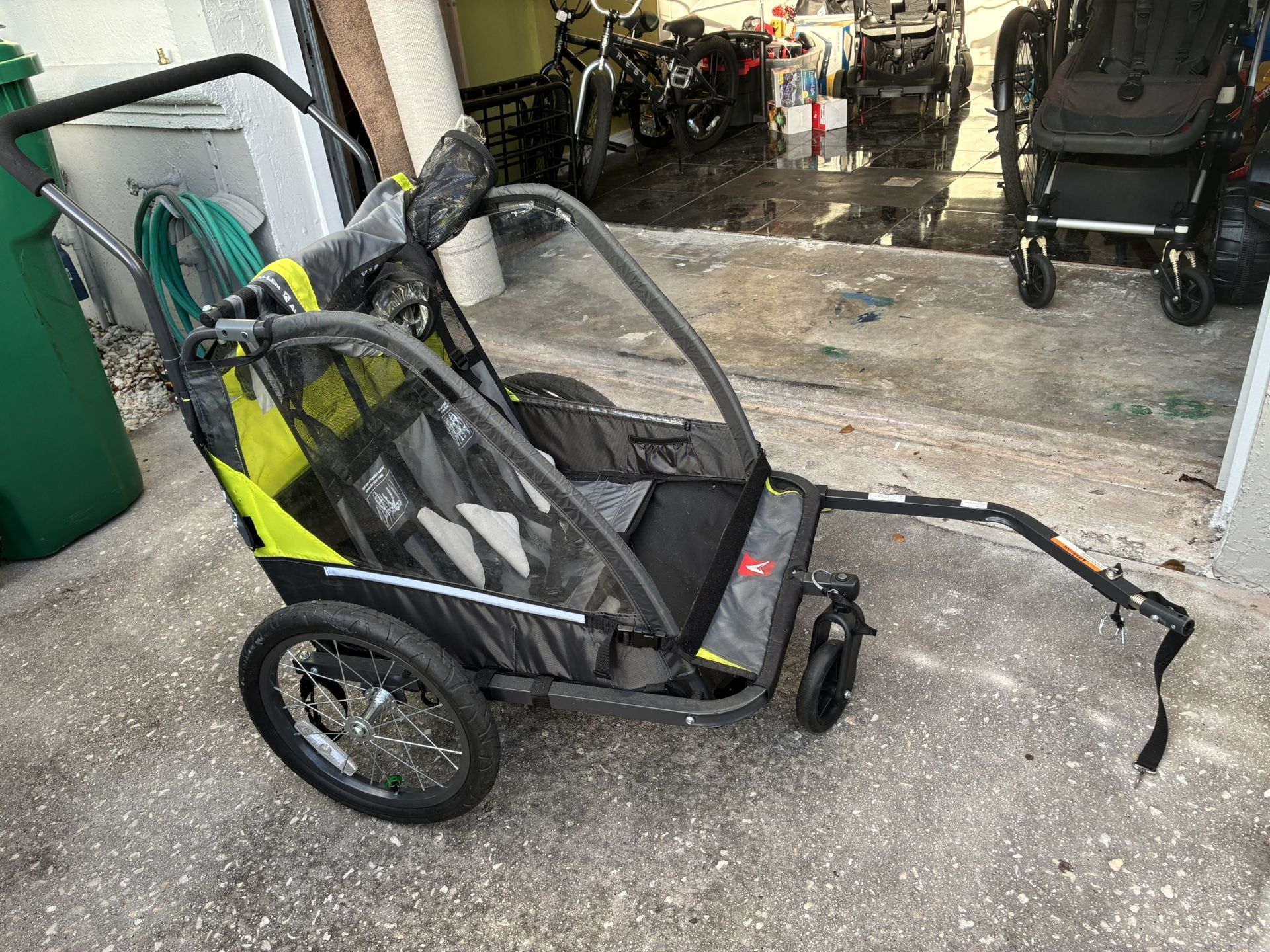 toddler stroller 