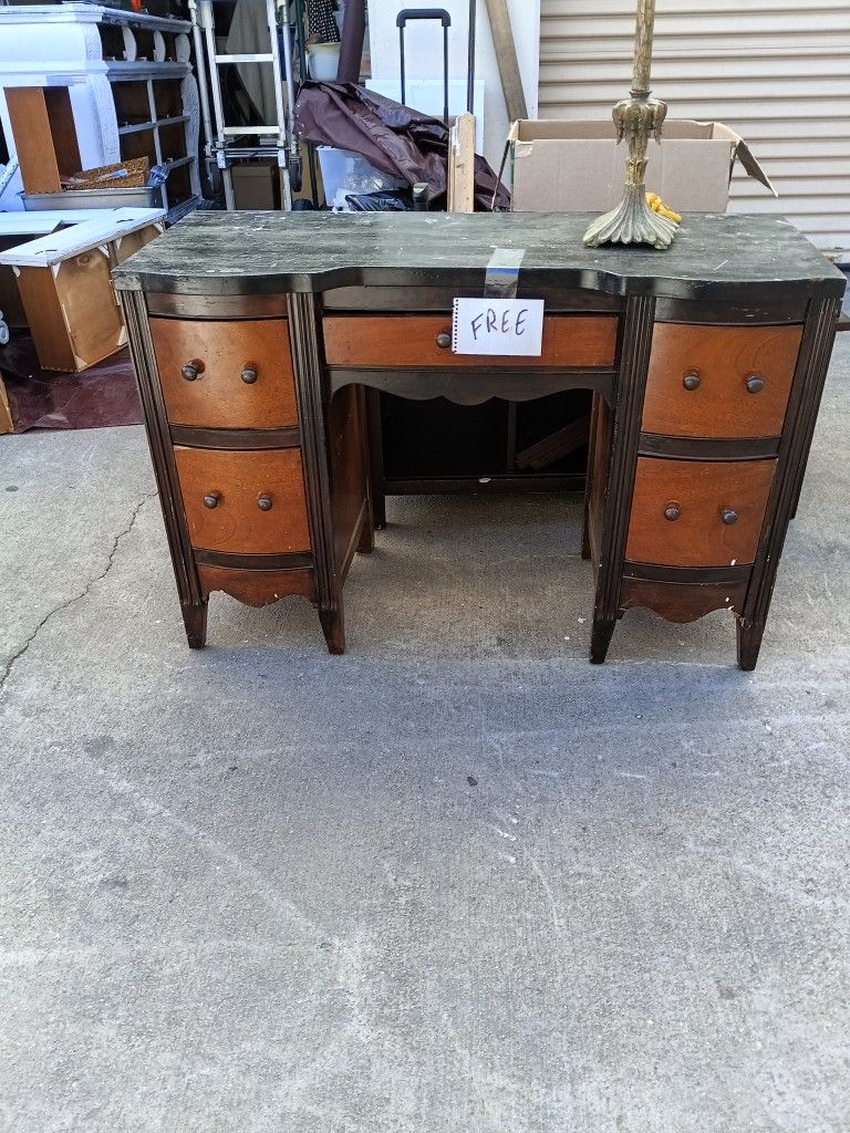 Free Antique Desk