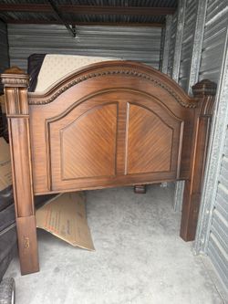 Queen Bed With Mattress