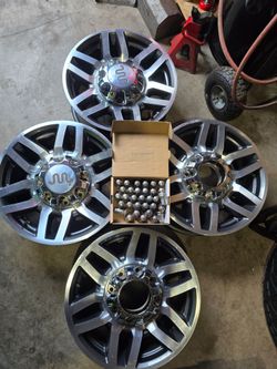 Ford king ranch rims size 18" and nuts