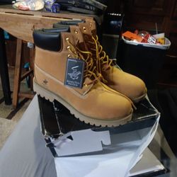 Size 11 Mens Polo Boots