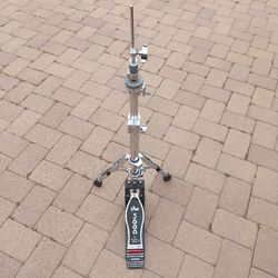 DW 5000 Hi Hat Stand **Located In Upland**