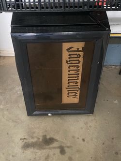 Fridge small.
