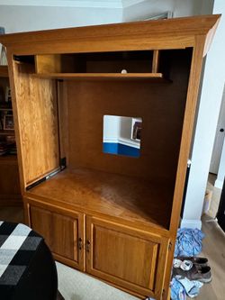 Oak Entertainment Center