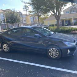 2019 Hyundai Elantra