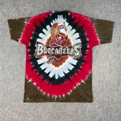 Vintage Liquid Blue NFL Tampa Bay Buccaneers T-Shirt Mens Medium Tie Dye NWT 90s