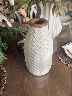 Beige Vase