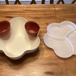 Tupperware Bowl 