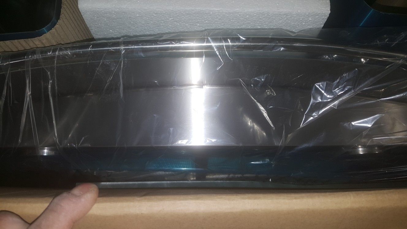 RANGE HOOD