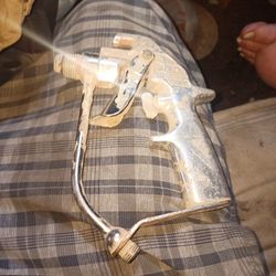 Plus Graco spray gun