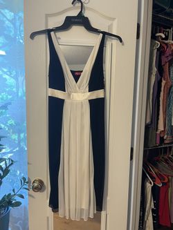 Black & White Tuxedo Dress Size L (Jr.)