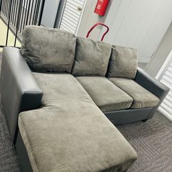 Couch For Sale/Sillon En Venta 